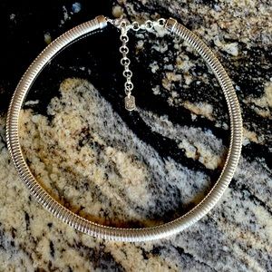 Beautiful Ralph Lauren Silver tone Choker Necklace. NWT